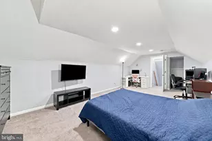 46 W Broad St, Greenwich Township, NJ 08027 - Photo 15