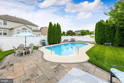 351 W Crossing Drive, East Greenwich Township, NJ 08061 - Photo 3