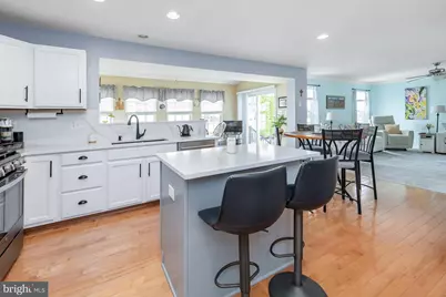 351 W Crossing Drive, East Greenwich Township, NJ 08061 - Photo 19