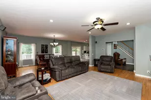 309 E Weymouth Rd, Vineland, NJ 08360 - Photo 5
