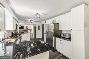 33 Gray Birch Rd, Washington Township, NJ 08012 - Photo 5