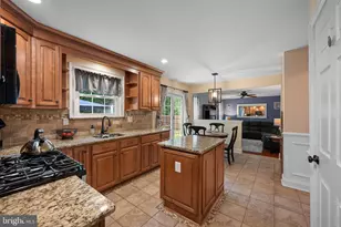 431 Stockton Loop, Monroe Township, NJ 08094 - Photo 11