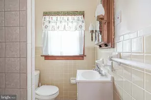 616 Billings Ave, Paulsboro, NJ 08066 - Photo 13