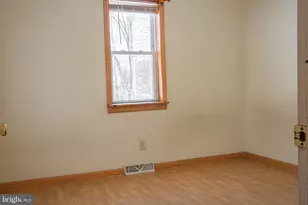 1452 Coles Mill Rd, Monroe Township, NJ 08094 - Photo 5