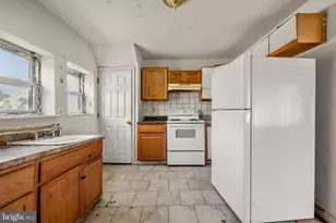 413 Deptford Ave, Woodbury, NJ 08096 - Photo 5