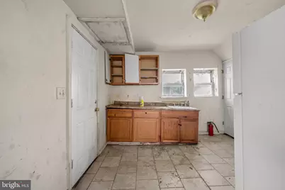 413 Deptford Avenue, Woodbury, NJ 08096 - Photo 7