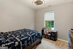 401 W Red Bank Ave, West Deptford, NJ 08096 - Photo 17