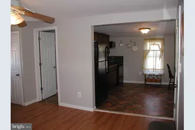 191 W Cohawkin Road #B, East Greenwich Township, NJ 08020 - Photo 3