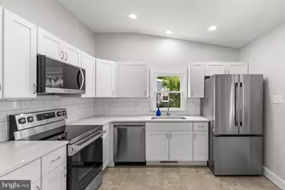218 E Linden Street, Clayton, NJ 08312 - Photo 15