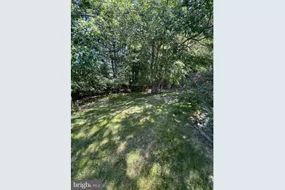 574 Barbados Drive, Monroe Township, NJ 08094 - Photo 3