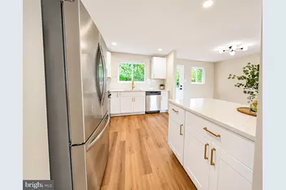 136 Moore Street, Woodbury Heights, NJ 08097 - Photo 9