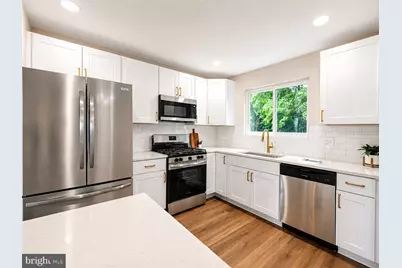 136 Moore Street, Woodbury Heights, NJ 08097 - Photo 7