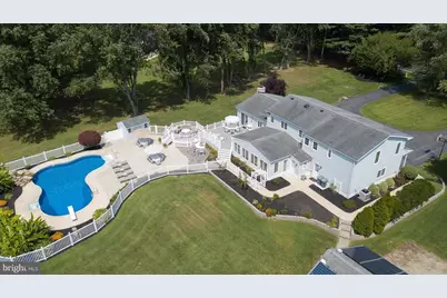 1581 Commissioners Road, Harrison Township, NJ 08062 - Photo 3