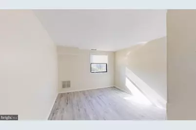 300 Broadway #A10, Westville, NJ 08093 - Photo 9