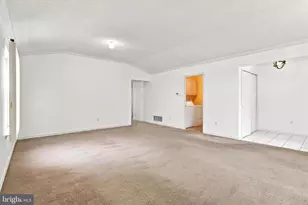 508 St Martin Ct, Monroe Township, NJ 08094 - Photo 7