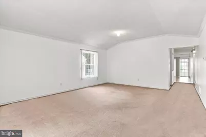 508 Saint Martin Court, Monroe Township, NJ 08094 - Photo 9