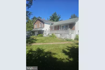 325 7th Avenue, Glassboro, NJ 08028 - Photo 1