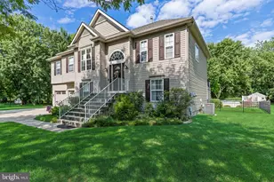14 Maple Leaf Dr, Harrison Township, NJ 08062 - Photo 3
