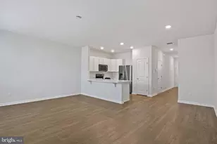 37 Arlotta St, Glassboro, NJ 08028 - Photo 5