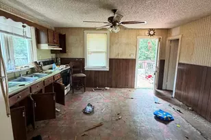 304 Pine St, Washington Township, NJ 08012 - Photo 11