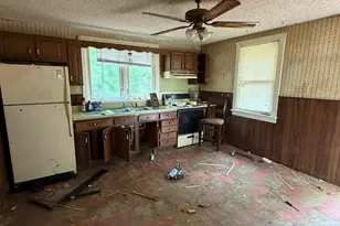 304 Pine St, Washington Township, NJ 08012 - Photo 7