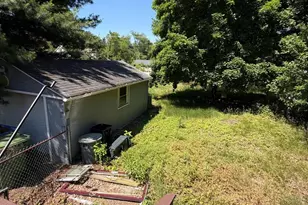 304 Pine St, Washington Township, NJ 08012 - Photo 5