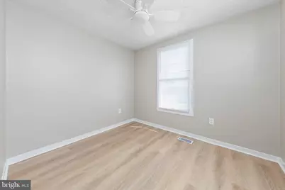 97 N Queen, West Deptford Township, NJ 08086 - Photo 13