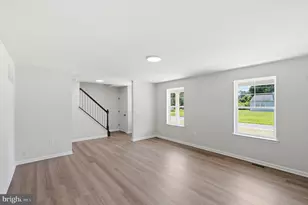 105 Dunbar St, Glassboro, NJ 08028 - Photo 9