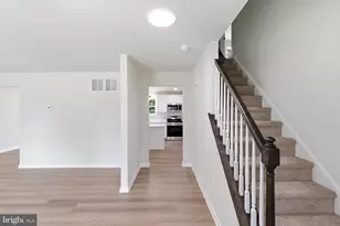 105 Dunbar St, Glassboro, NJ 08028 - Photo 7