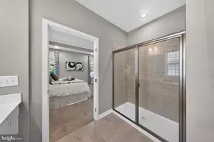 602 Van Buren Ct, Swedesboro, NJ 08085 - Photo 13