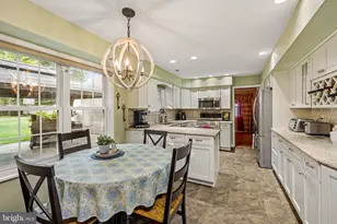 11 Long Bow Dr, Sewell, NJ 08080 - Photo 9