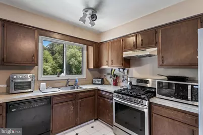 696 Oak Avenue, Franklin Township, NJ 08328 - Photo 9