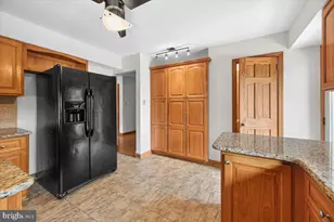 806 Lambs Rd, Harrison Township, NJ 08062 - Photo 17