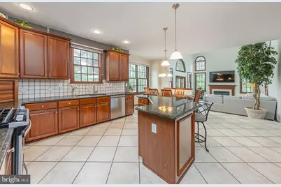 11 Turtle Creek Drive, Harrison Township, NJ 08062 - Photo 9