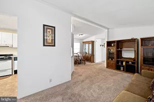209 Sunnyside Ln, Monroe Township, NJ 08094 - Photo 7