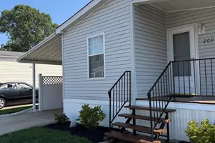 209 Sunnyside Ln, Monroe Township, NJ 08094 - Photo 1
