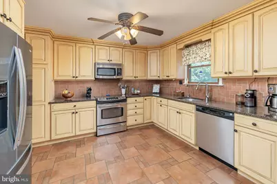 747 Willow Drive, Greenwich Township, NJ 08027 - Photo 9