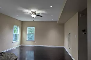 14 Violet Ct, Woodbury, NJ 08096 - Photo 5