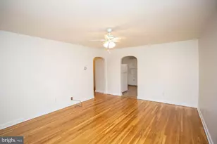 56 Linwood Ave, Monroe Township, NJ 08094 - Photo 5