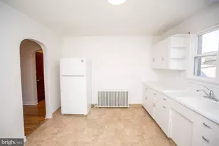 56 Linwood Ave, Monroe Township, NJ 08094 - Photo 7