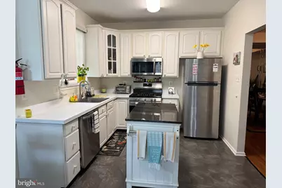 81 Pelican, West Deptford Township, NJ 08086 - Photo 7