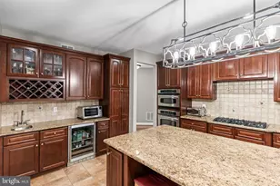 108 Preakness Dr, Harrison Township, NJ 08062 - Photo 7