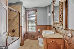 84 N Maple St, Woodbury, NJ 08096 - Photo 21