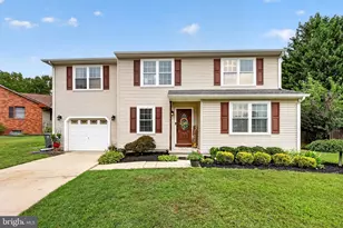258 Karen Dr, Monroe Township, NJ 08094 - Photo 1