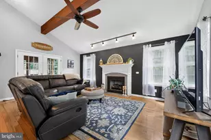 258 Karen Dr, Monroe Township, NJ 08094 - Photo 3