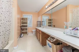 115 Stone Henge Dr, Swedesboro, NJ 08085 - Photo 15