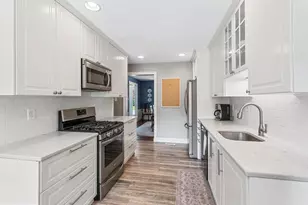 6 Margaux, West Deptford, NJ 08096 - Photo 9