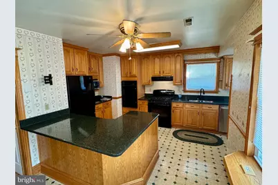 300 Asbury Avenue, National Park, NJ 08063 - Photo 11