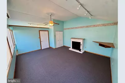 300 Asbury Avenue, National Park, NJ 08063 - Photo 15