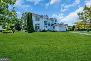 1055 Huntingdon Dr, Monroe Township, NJ 08094 - Photo 51